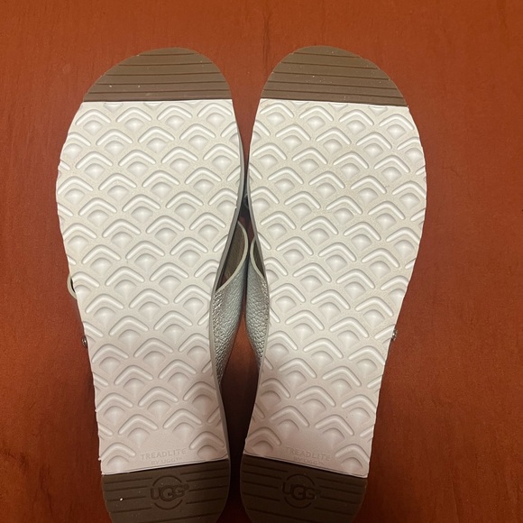 UGG Women's Silver Slide Sandals - Picture 2 of 3